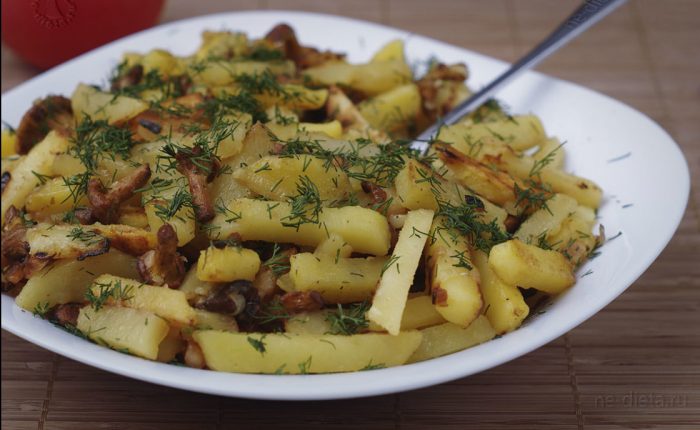 12 простых и вкусных блюд из лисичек и картошки