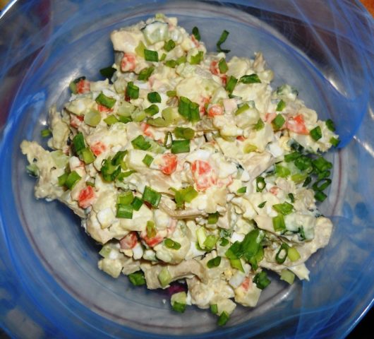 Салат с соленым фундуком: вкусные рецепты с пошаговыми фото, с курицей, хлопьями, видео