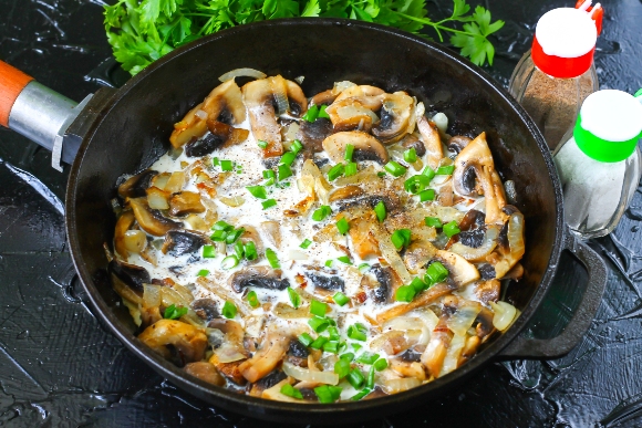 Сливочные грибы на сковороде - пошаговый рецепт с фото быстро и просто от Олега Михайлова и Алены Каменевой