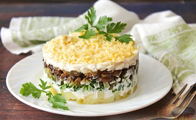 20 самых легкиих и вкусных рецептов салата с белыми грибами