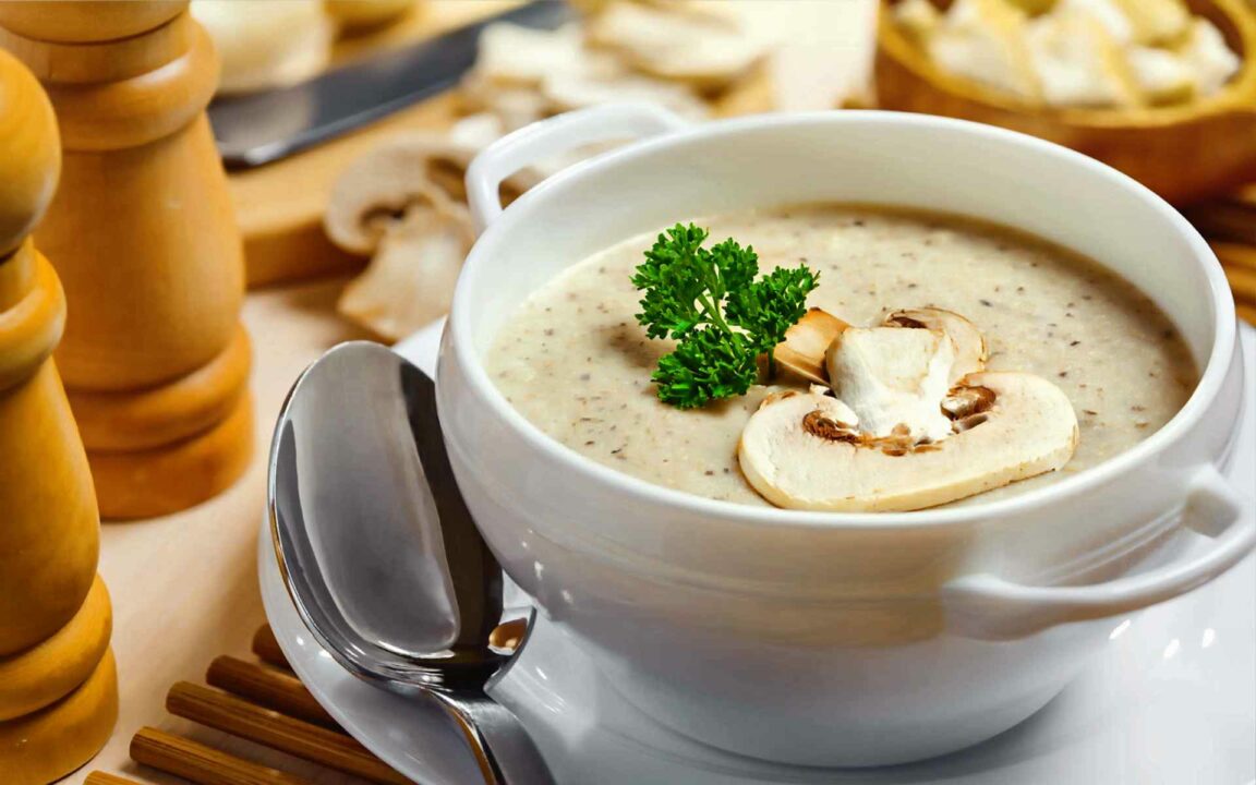 Суп из белых грибов со сливками - Каталог рецептов