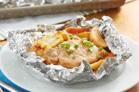 15 вкусных рецептов приготовления свиной вырезки с картофелем в духовке