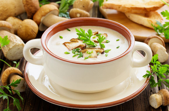 Крем-суп из белых грибов - быстрый и простой рецепт Олега Михайлова