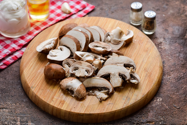 курица со сливками и грибами в духовке рецепт фото 3