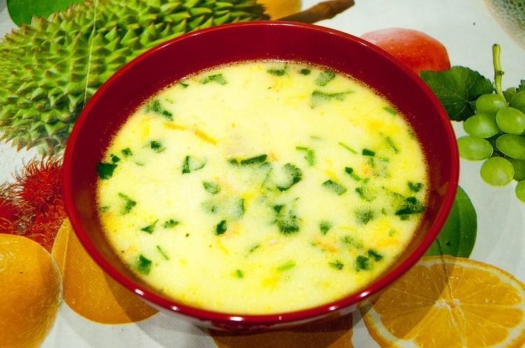 Суп с плавленым сыром и курицей - пошаговый рецепт с фото