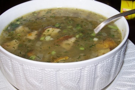 Щитовой суп с белыми грибами - рецепт с фото