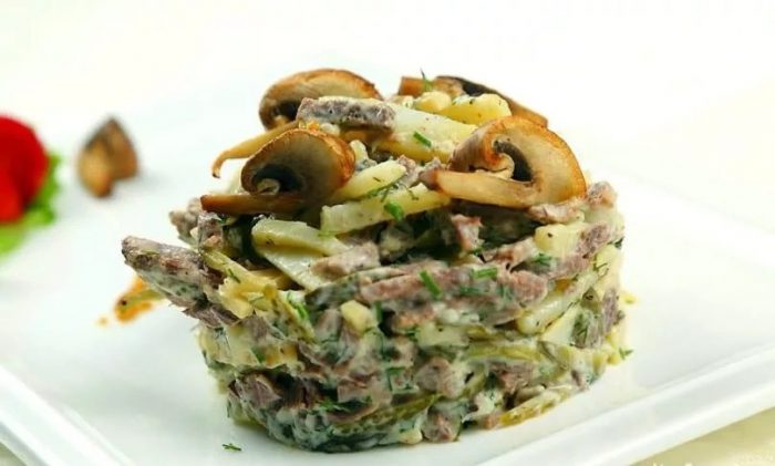 20 очень вкусных салатов с мясом и грибами рецепт