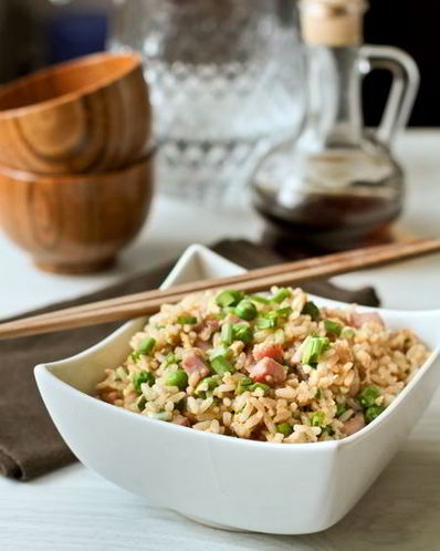 Готовим для любимых Китайский жареный рис с ветчиной и горохом - Классные кулинарные рецепты на RecipeCollections.ru