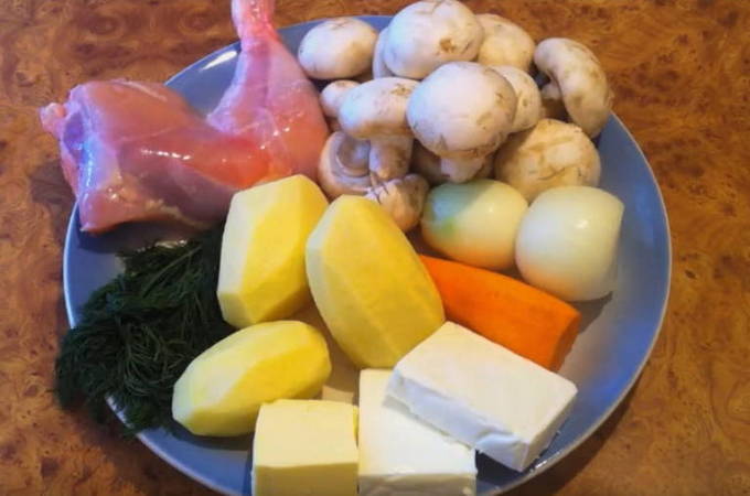 Как быстро и вкусно приготовить суп с грибами и картошкой