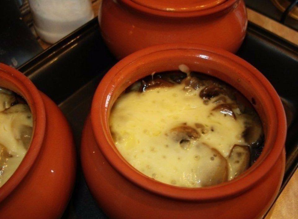 Картофель с мясом и сыром в горшочке - рецепт с фотографиями - Patee. Рецепты