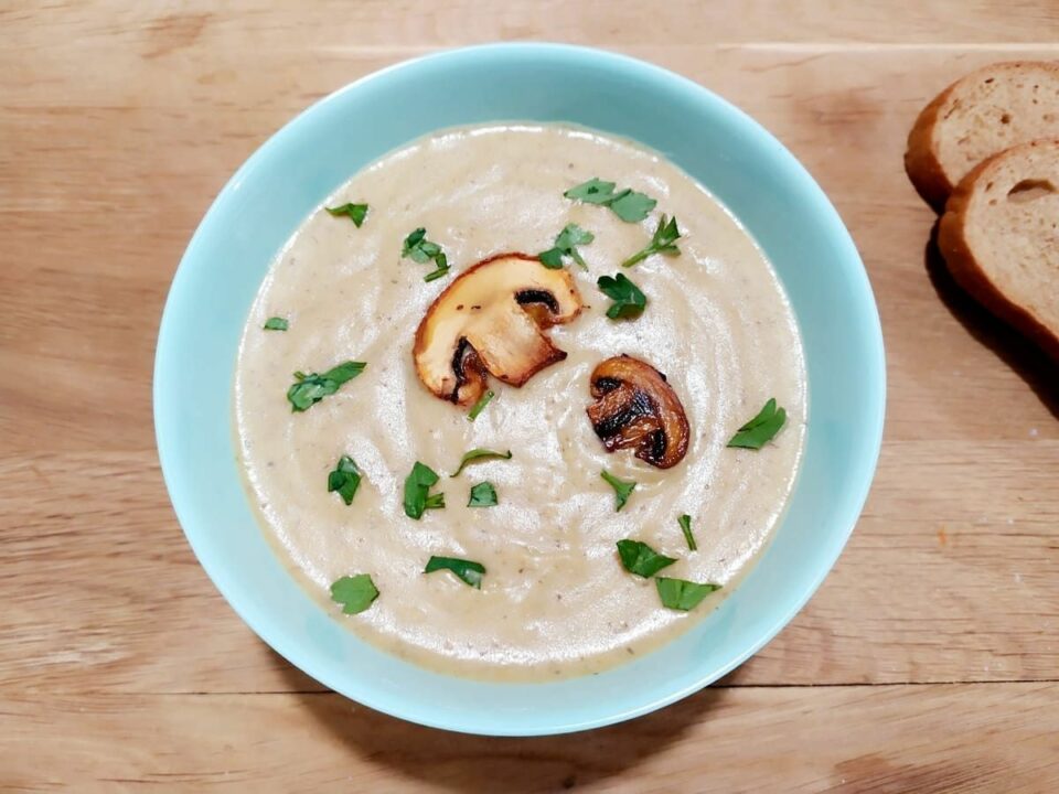 Грибной суп со сливками - пошаговый рецепт с 11 фотографиями - 2D-Рецепт