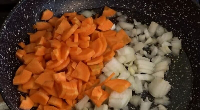 Как сварить суп и лапшу из белых грибов с вермишелью и картофелем