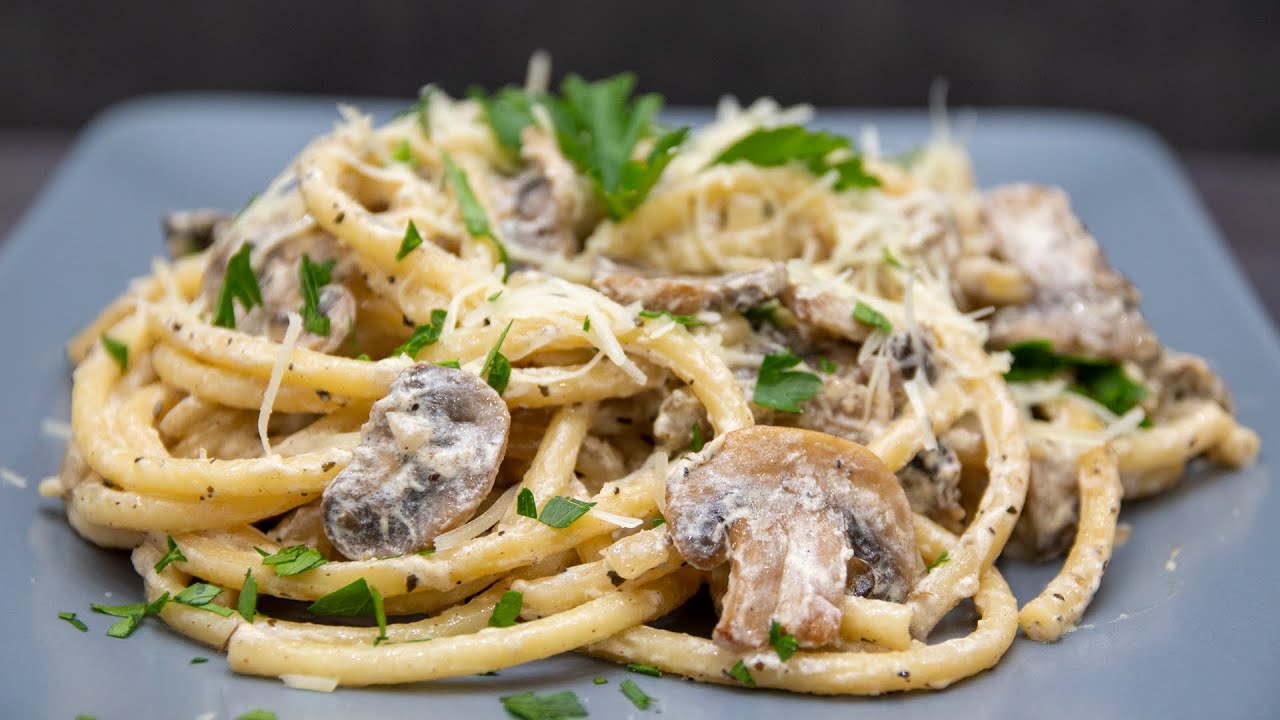 Паста с грибами в сливочном соусе. вкусный рецепт спагетти | PASTA WITH MUSHROOMS - YouTube