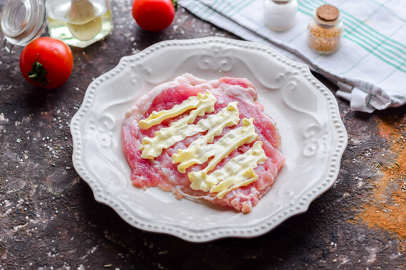 Топ-10 рецептов мяса по-французски в духовке с картофелем, грибами и сыром