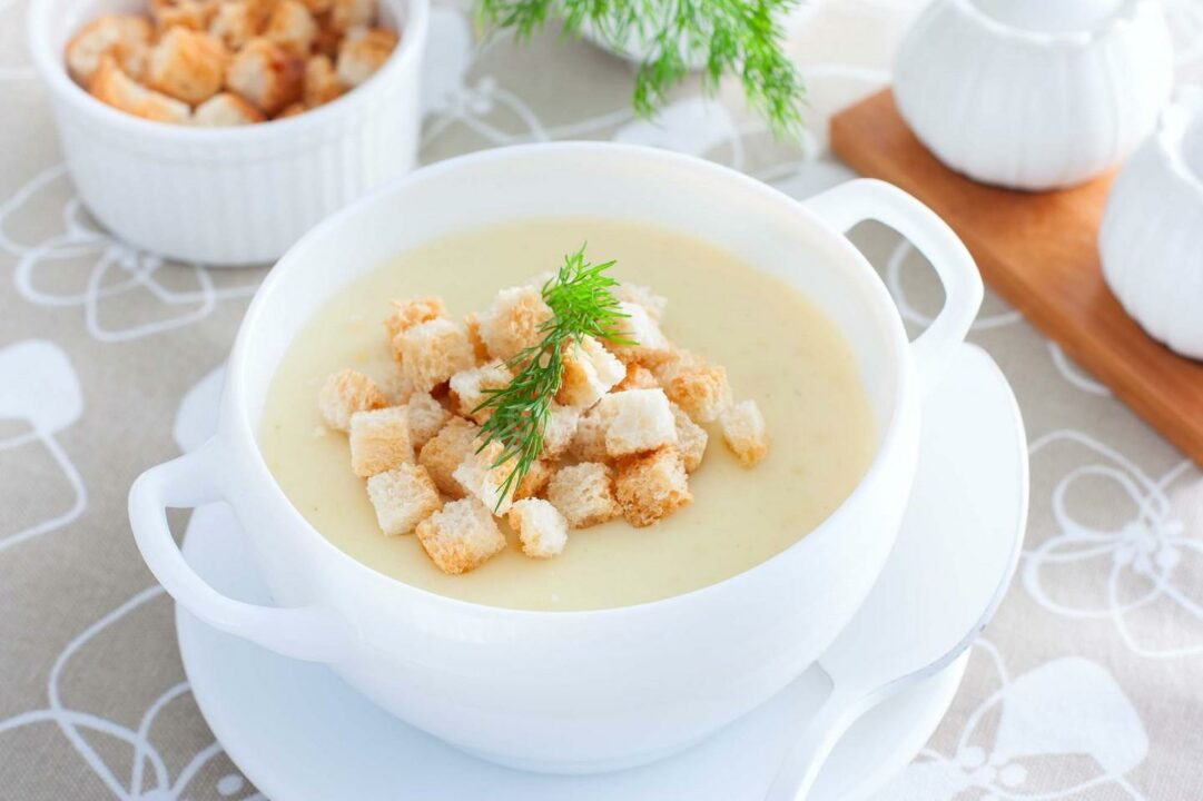 Суп с гренками в блендере рецепт с пошаговыми фото и видео - 1000.menu