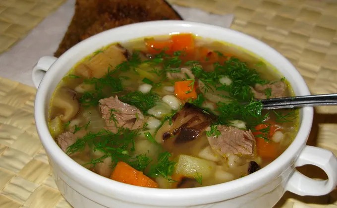 Как приготовить грибной суп с мясом и картошкой