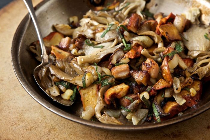 Можно ли жарить маринованные грибы с картошкой