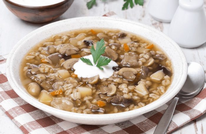11 простых рецептов грибного супа с пшеном