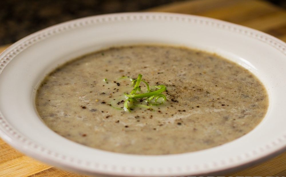 Рецепт приготовления грибного супа со сливками с пошаговыми фотографиями.