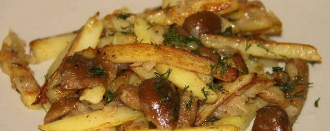 Жареный картофель с буковыми грибами - 5 рецептов с пошаговыми фотографиями