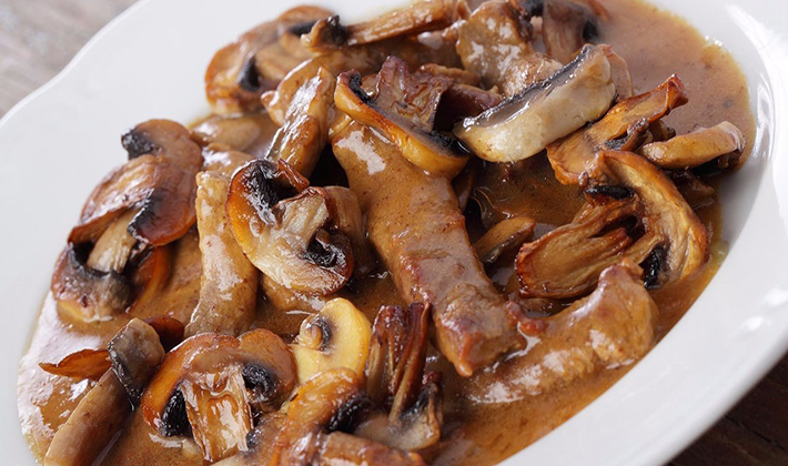 Соус с мясом и грибами: вкусный рецепт с томатной пастой