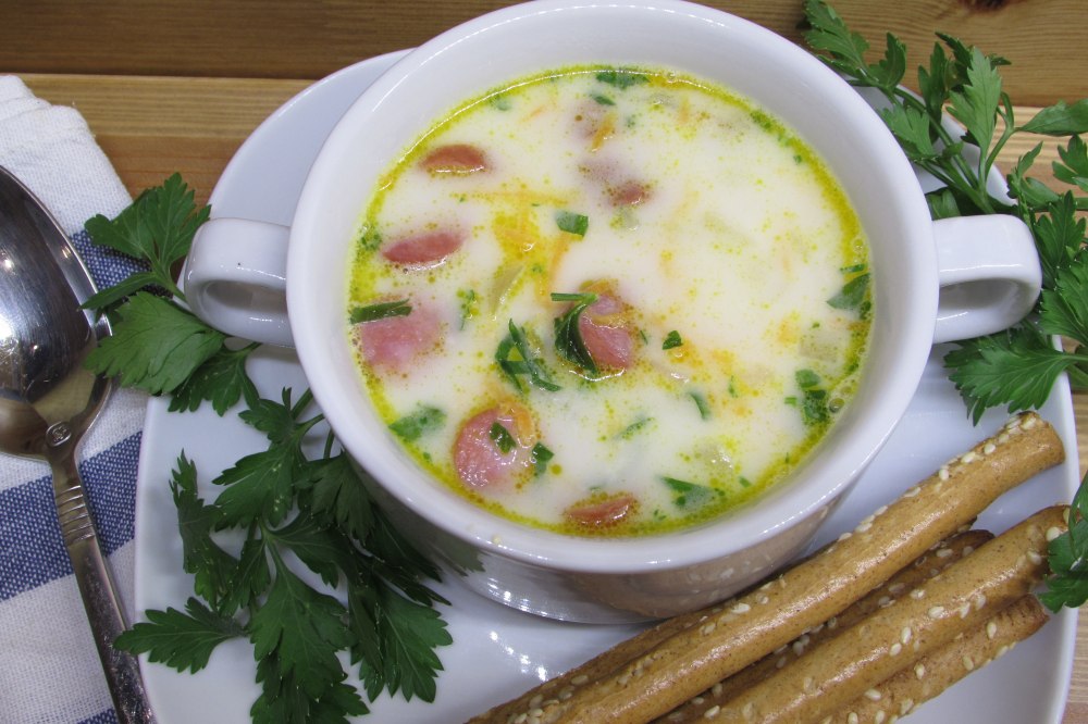 Сырный суп с колбасой: пошаговый рецепт с фото