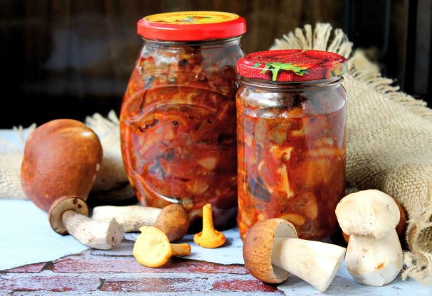 Грибы в томатном соусе на зиму - пошаговый рецепт с фото на Повар.ру