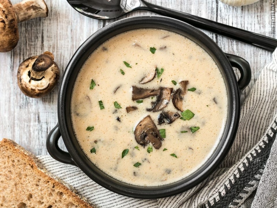 Грибной суп с тимьяном и соевым соусом рецепт - европейская кухня: супы.