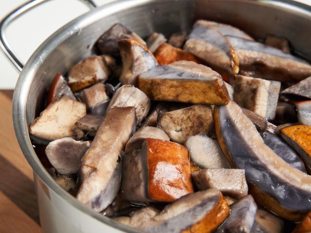 Маринованные белые грибы — пошаговый рецепт приготовления с фото